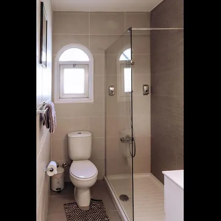 Procy-105 In Center Ideal For Short And Long Rent Paphos